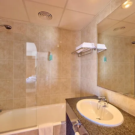 Hotel Ilusion Markus & 3*